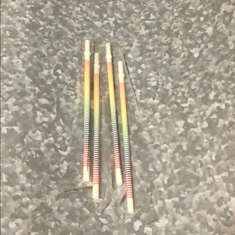 Starbucks reusable LIMITED edition rainbow straws